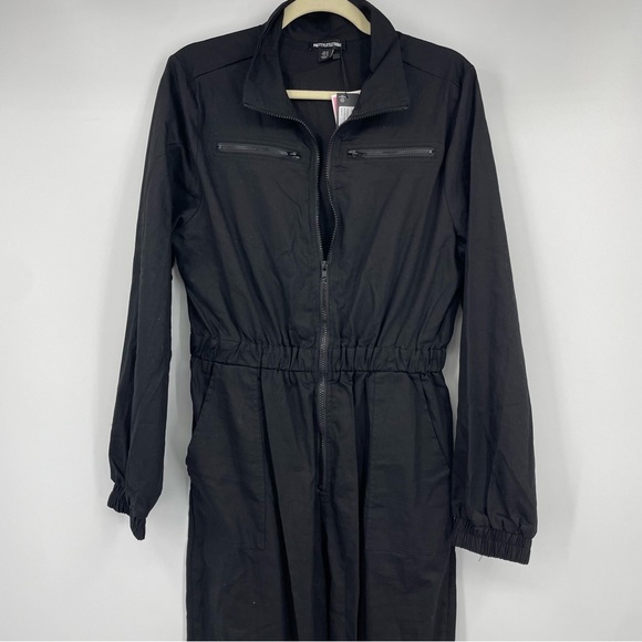 PrettyLittleThing black Boiler Contrast Zip Jumpsuit - Picture 3 of 8